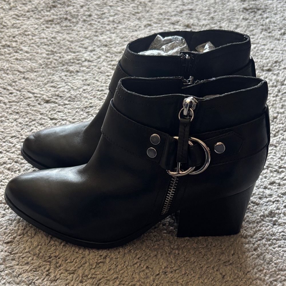 Marc Fisher Black Leather Ankle Booties